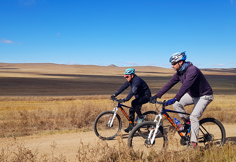 Cycling tours in Altai Moutnains